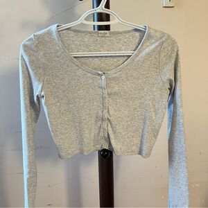 brandy melville long sleeve cropped cardigan
